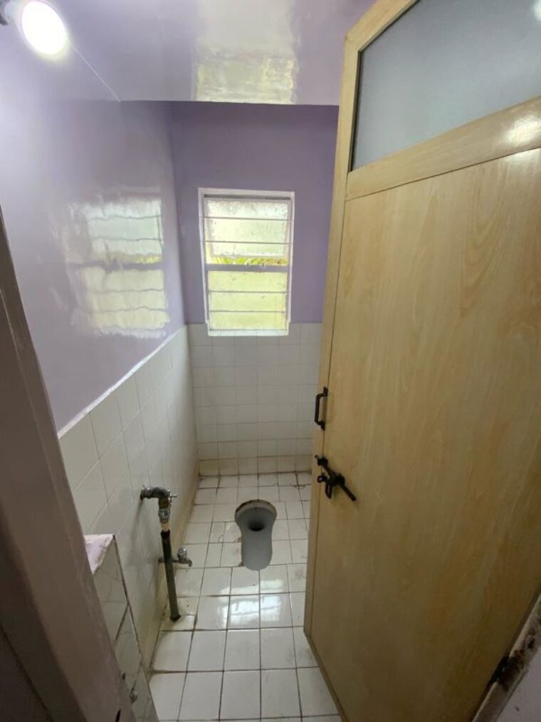 Bathroom, anand-nagar-park-chs 1 Bedroom 534 Sq.Ft. Apartment In Kothrud Pune 10388871
