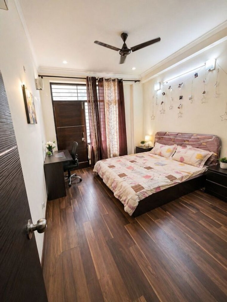 Bedroom, sector 46 3 Bedroom 2000 Sq.Ft. Builder Floor In Sector 46 Gurgaon 10388867