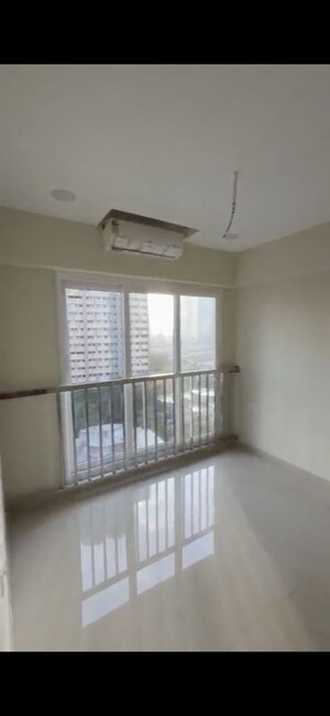 Room in 3 BHK Apartment at Raghav Paradise, Borivali East – for Rent