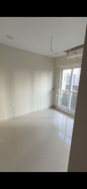 Room in 3 BHK Apartment at Raghav Paradise, Borivali East – for Rent