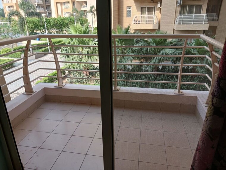 Balcony, sector 20 3 Bedroom 1600 Sq.Ft. Apartment In Sector 20 Panchkula 10388905
