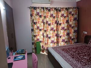 Bedroom in 3 BHK Apartment at Sector 20 – for Rent