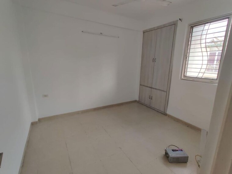 Room, mapsko-paradise 2 Bedroom 1050 Sq.Ft. Apartment In Sector 83 Gurgaon 10388909