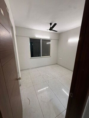 Bedroom in 3 BHK Apartment at Gokhale Saraswati Park, Ideal Colony – for Rent