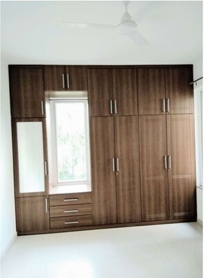 Room in 4 BHK Villa at Babukhan Lakefront, Kokapet – for Rent