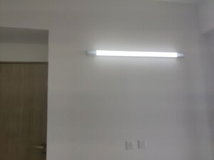 Room in 4 BHK Apartment at Mapsko Royale Ville, Sector 82 – for Rent