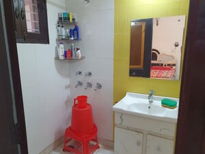 Team Area in  Pg at Sector 41 – for Rent