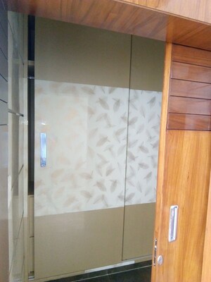 Room in 3 BHK Apartment at NK Sharma Savitry Greens 2, Ghazipur – for Rent