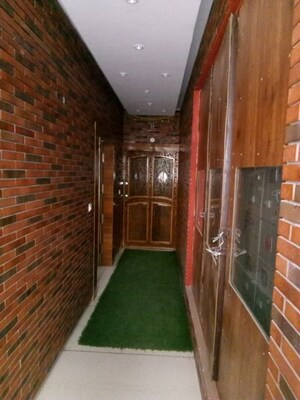 Furnished Amenities in 3 BHK Apartment at NK Sharma Savitry Greens 2, Ghazipur – for Rent