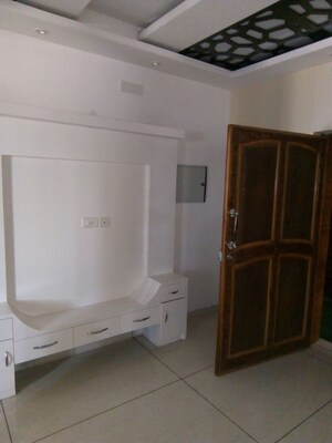 Room in 3 BHK Apartment at NK Sharma Savitry Greens 2, Ghazipur – for Rent