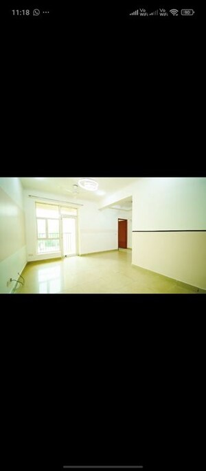 Room in 2.5 BHK Apartment at Gaur City 2 - 16th Avenue, Sector 16c Greater Noida – for Sale