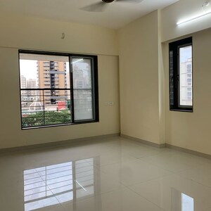 Room in 3 BHK Apartment at Greenfield Om Satyam Niwas CHS, Dalvi Nagar – for Rent