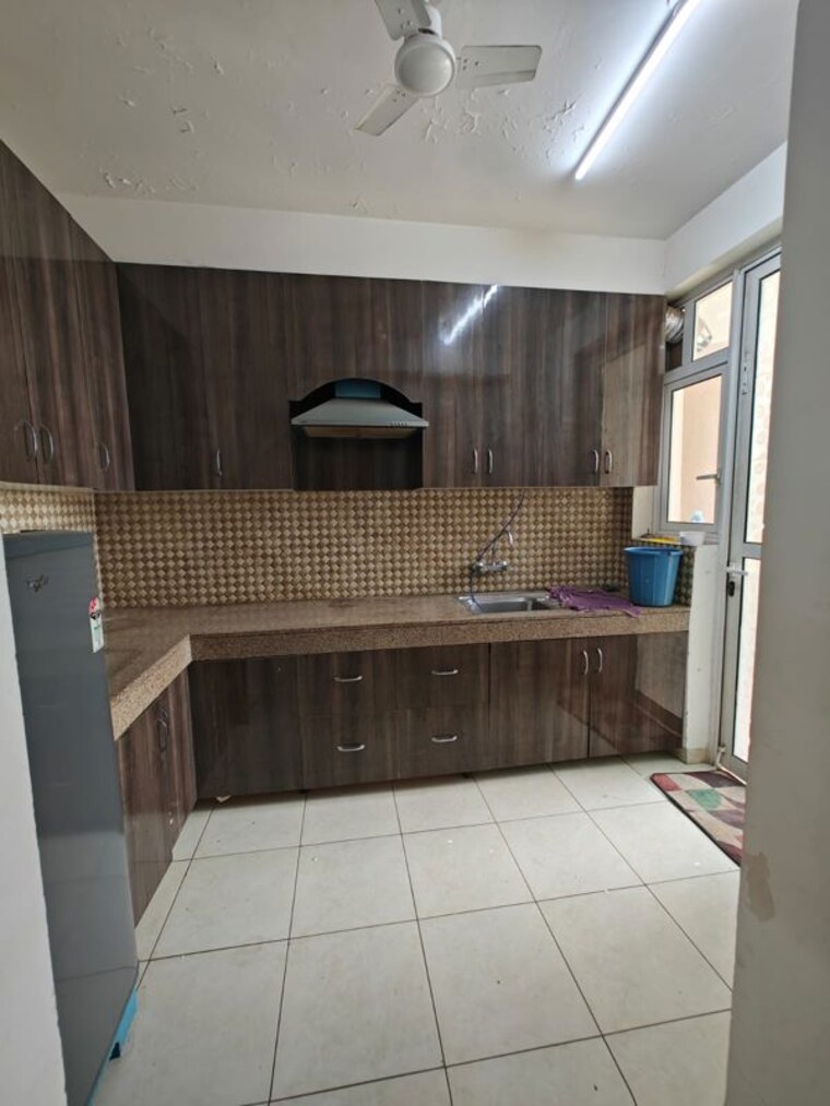 Kitchen, indiabulls-centrum-park 4 Bedroom 2875 Sq.Ft. Apartment In Sector 103 Gurgaon 10388908
