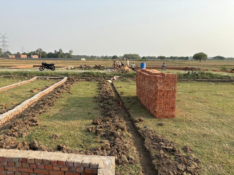 undefined, parao  875 Sq.Ft. Plot In Parao Varanasi 10389065