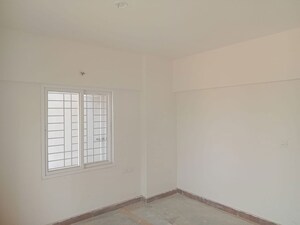 Room in 3 BHK Apartment at Confident Mayfair, Sarjapur Road – for Sale
