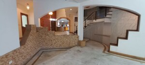 Parking in 3.5 BHK Independent House at South City 1 – for Rent