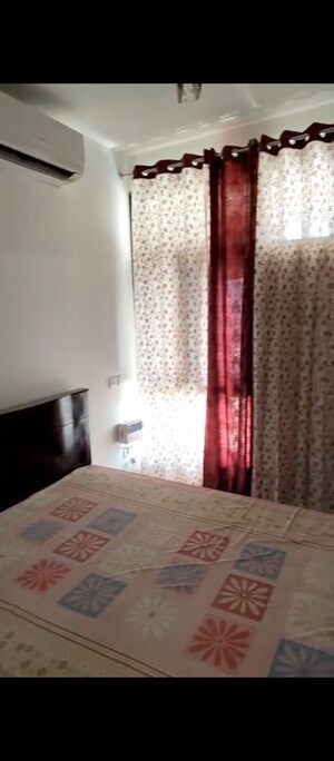 Bedroom in 2.5 BHK Apartment at Amrapali Hanging Gardens, Sector 107 – for Rent