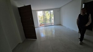 Room in 3 BHK Apartment at Riverdale Hazelwood Residences, High Ground – for Rent
