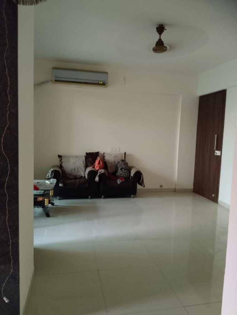 Living Room, qn-greens-phase-2 2 Bedroom 940 Sq.Ft. Apartment In Taloja Navi Mumbai 10388801