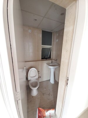 Bathroom in 2.5 BHK Apartment at Imperia Esfera, Sector 37c – for Rent