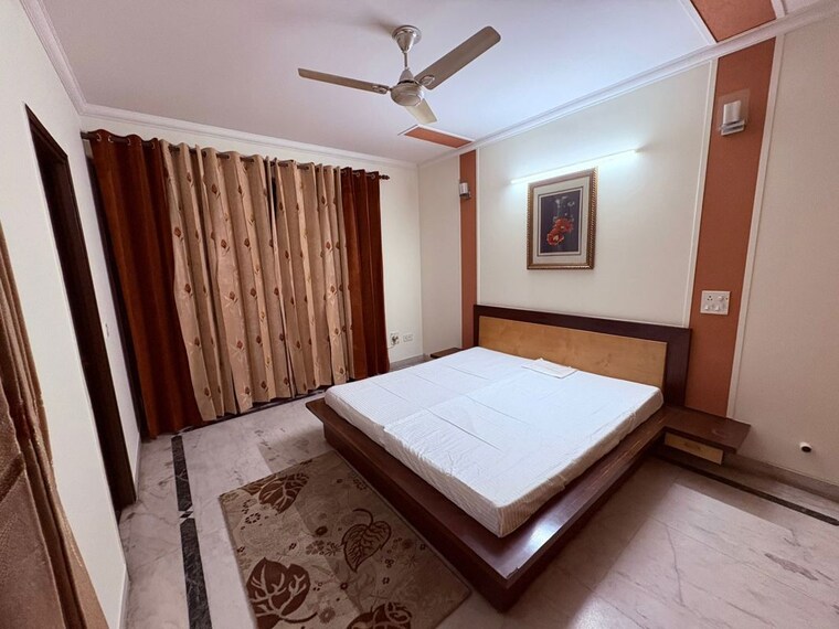 Bedroom, hextax-commune 4 Bedroom 3300 Sq.Yd. Apartment In Sector 43 Gurgaon 10389152