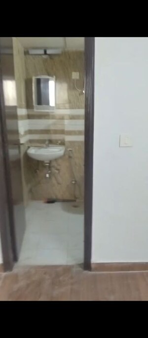 Bathroom in 2 BHK Apartment at Amrapali Zodiac, Sector 120 – for Rent