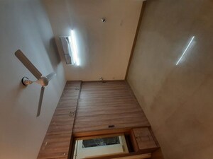 Room in 3 BHK Apartment at Emaar Emerald Floors Premier, Sector 65 – for Sale