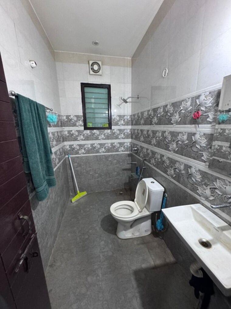 Team Area, sector 57 3 Bedroom 2900 Sq.Ft. Builder Floor In Sector 57 Gurgaon 10389159
