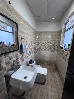 Bathroom in 3 BHK Builder Floor at Sector 57 – for Rent