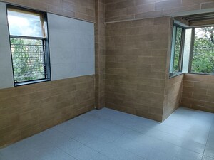 Room in 1 BHK Apartment at Leela Apartment Versova, Versova – for Rent