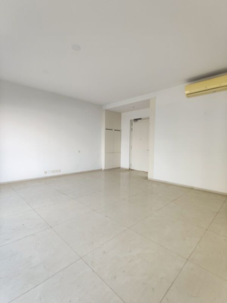 Room, ireo-skyon 3 Bedroom 2045 Sq.Ft. Apartment In Sector 60 Gurgaon 10389175
