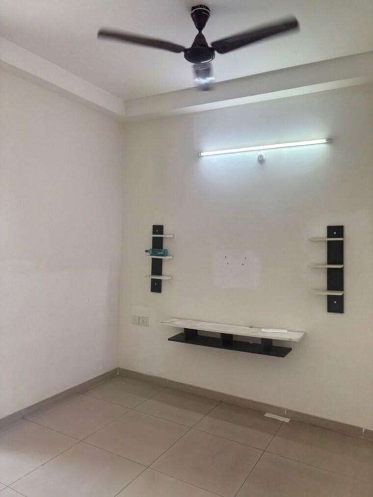 Hall, mantri-celestia 2 Bedroom 850 Sq.Ft. Apartment In Gachibowli Hyderabad 10389178