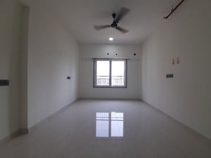 Room in 2 BHK Apartment at Unnat Nagar CHS, Goregaon West – for Rent