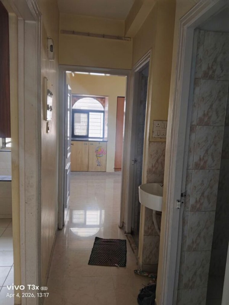 Bathroom, ravi-estate 1 Bedroom 585 Sq.Ft. Apartment In Pokhran Road No One Thane 10389241