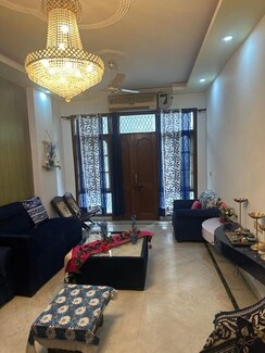 3 BHK + Pooja Room Builder Floor For Rent in Kailash Colony