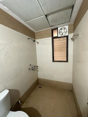 Room in 3 BHK Apartment at Shalimar Mannat, Faizabad Road – for Rent
