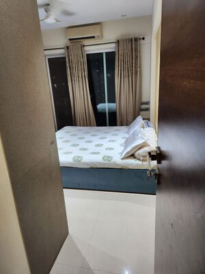 Bedroom in 2 BHK Apartment at Nahar 8 Towers, Chandivali – for Rent