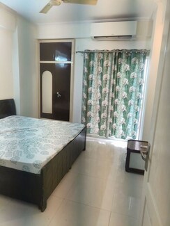 1 BHK + Basement Apartment For Rent in Maxblis Grand Kingston