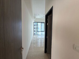 Building Lobby in 4 BHK Apartment at Piramal Mahalaxmi, Mahalaxmi – for Rent