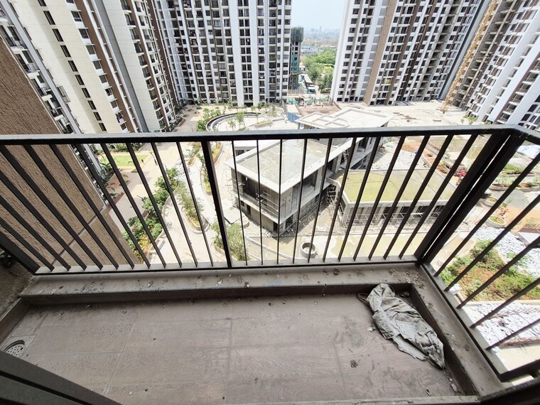 Balcony, runwal-my-city-phase-ii-cluster-05 3 Bedroom 777 Sq.Ft. Apartment In Dombivli East Thane 10389364