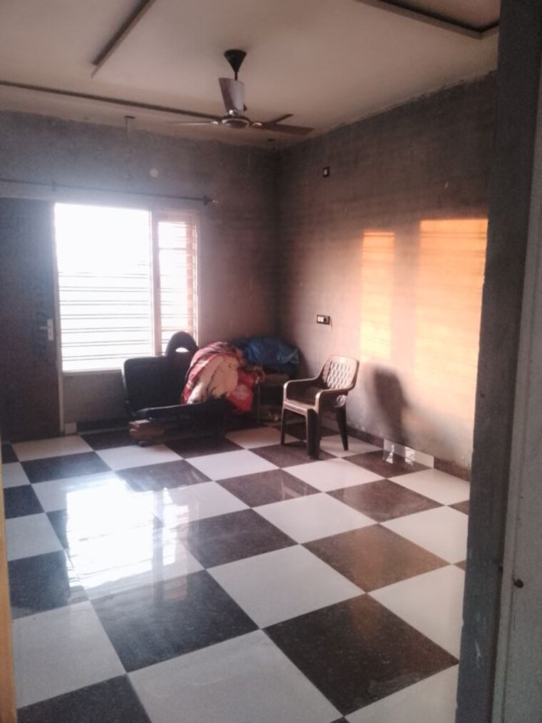 Master Bedroom, kharar road  300 Sq.Yd. Independent House In Kharar Road Mohali 10389306