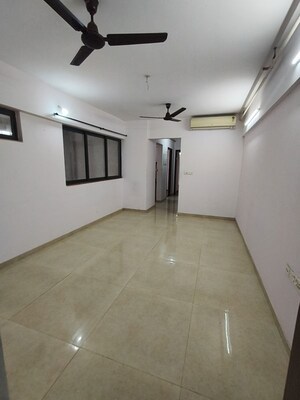 1 BHK Apartment For Rent in Lodha Lakeshore Greens, Dombivli East