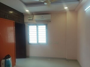 Room in 3 BHK Apartment at Gandhi Towers, Kukatpally – for Rent