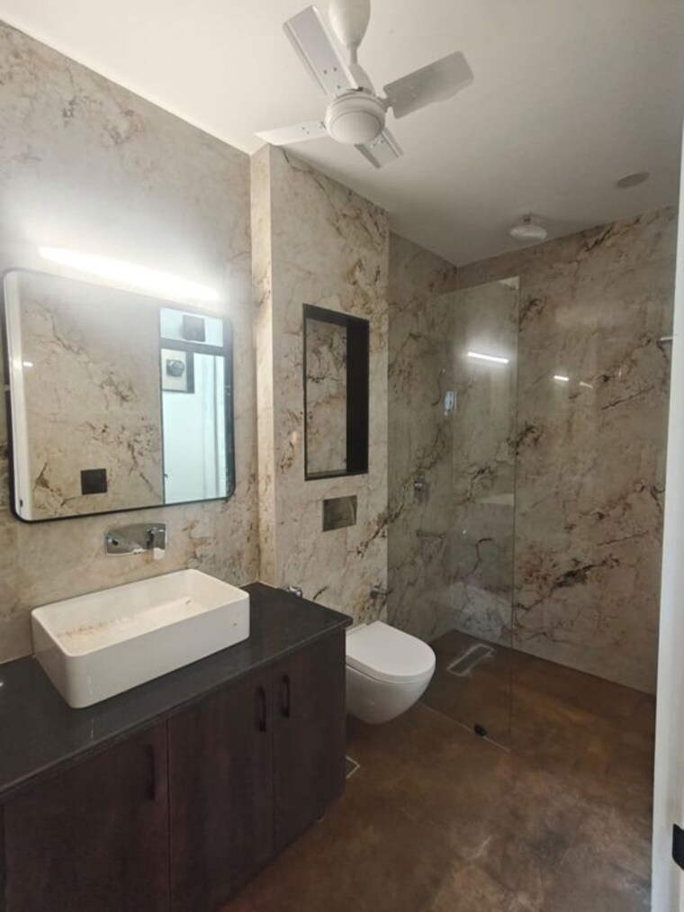 Bathroom, anil-suri-group-residency-23 3 Bedroom 263 Sq.Ft. Builder Floor In Sector 23 Gurgaon 10389265