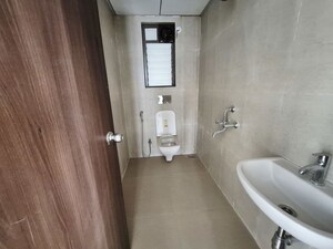 Bathroom in 1 BHK Apartment at Runwal My City Phase II Cluster 05, Dombivli East – for Rent