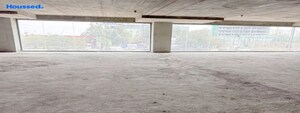 Room in  Showroom at Elgin – for Rent