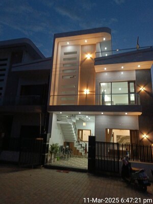 Living Room in 4 BHK Independent House at Sector 26 – for Sale
