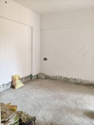 Room in 1 BHK Apartment at Dhokali – for Rent