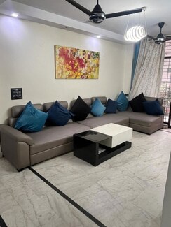 3 BHK + Pooja Room Builder Floor For Rent in East Of Kailash