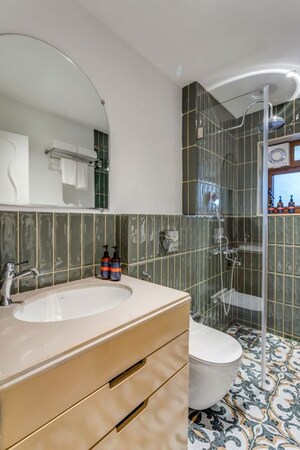 Bathroom in 1 BHK Apartment at Nerul – for Sale